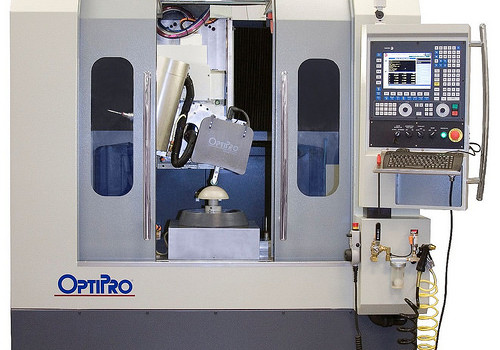 Optipro_five axis optical grinding machine_FagorAutomation