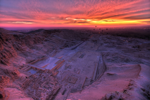 The memorial temple of Queen Hatshepsut and the Dayr Al Bahari cirque – Luxor Egypt