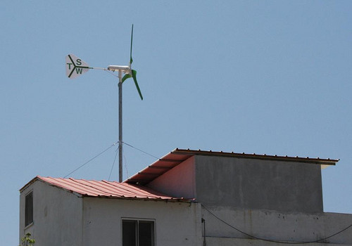 Roof leading residential wind turbine